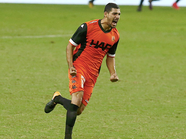 בן ארי. אחד המועמדים לחיזוק במרכז ההגנה (אלן שיבר)