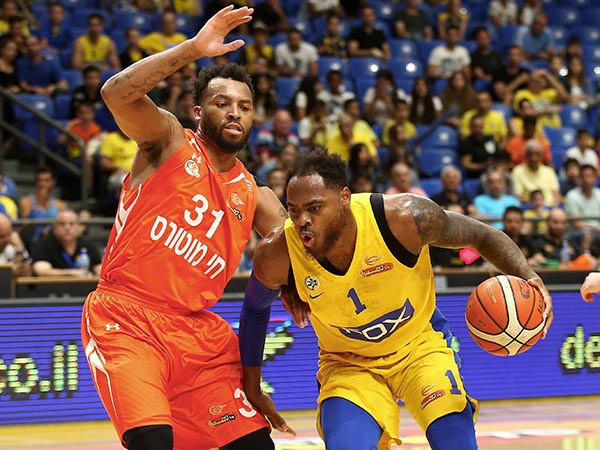 תומאס. יציב כמו סלע מהספסל (אלן שיבר)