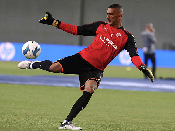 גורש יפתח מול טאלין (אלן שיבר)