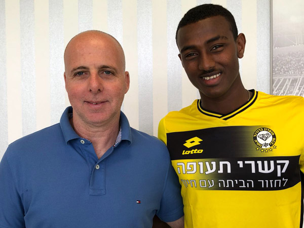 מלדה עם סוכנו, גלעד קצב