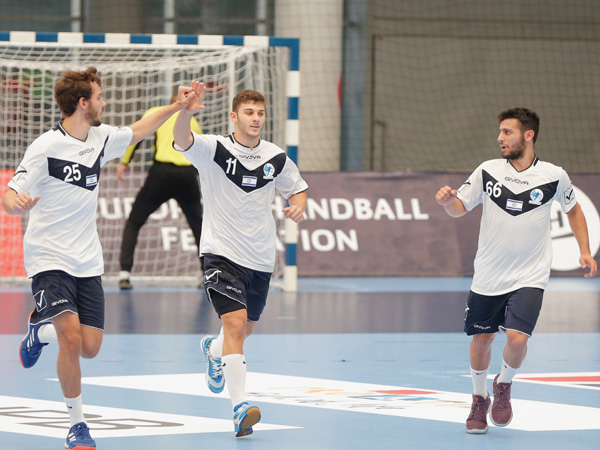 הנבחרת עמדה במטרה (צילום: EHF)