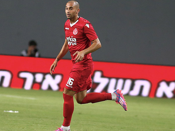 "לא חיפשתי להיות סמל. פשוט מחובר למועדון" (אלן שיבר)