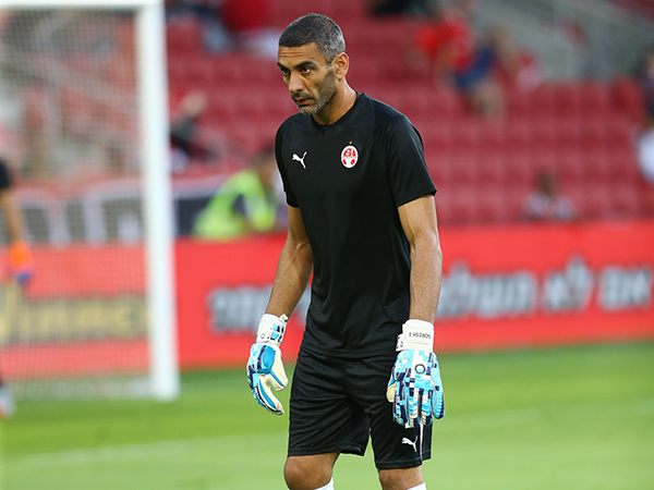 גורש. גם סיכם בבירה (לירון מולדובן)