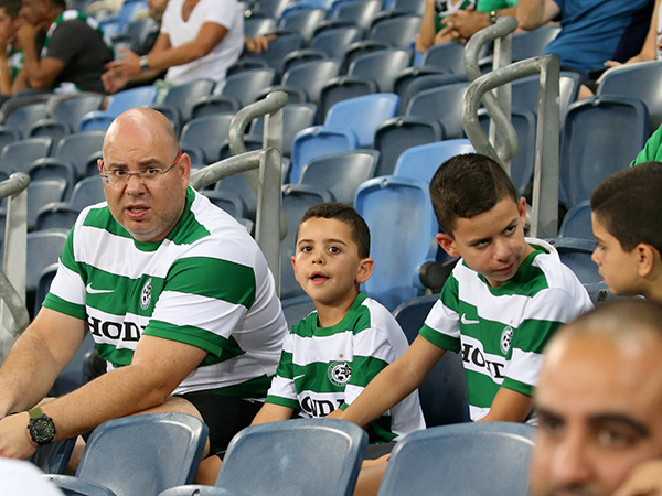 הלא יוצא אל האוהדים (יוסי שקל)