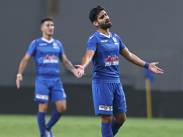 המלאבסים כלל לא הופיעו למשחק (צילום: אלן שיבר)