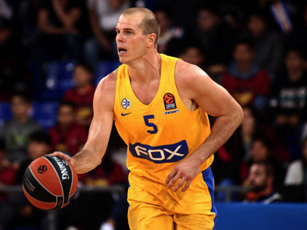 רול. רוטציה מצומצמת של ספרופולוס במחצית הראשונה (NurPhoto, Getty)