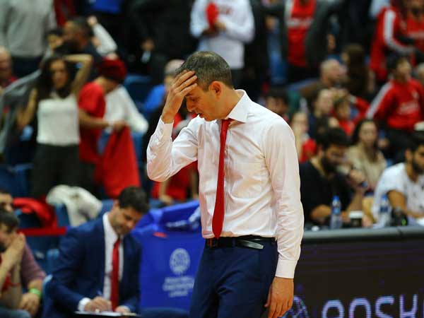 מאוכזב. קטש (לירון מולדובן)