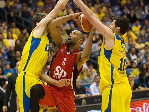 (מנהלת הליגה)