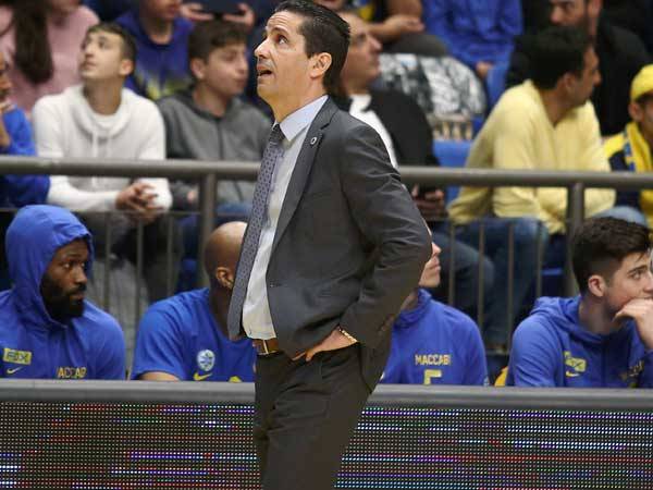 "אנחנו יכולים רק להמשיך להילחם". ספרופולוס (אלן שיבר)