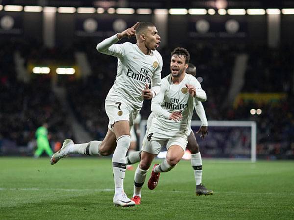 שבוע מאליפות?  אמבפה ופ.ס.ז' (getty)