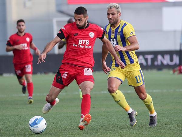 נשאר בחדרה. רבאח (דני מרון)