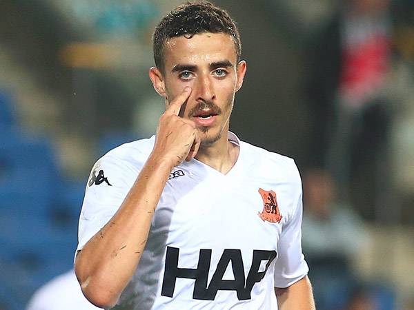 חזיזה. קרוב לסגירה (אלן שיבר)