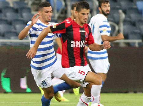 שוקרני. התאמן בנפרד