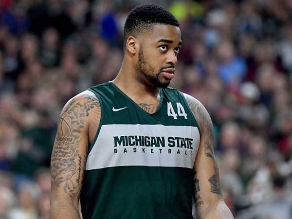 במדי מישיגן סטייט (getty)