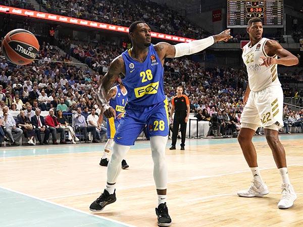 בלאק. בעיית העבירות הוציאה אותו מהמשחק (getty Images)