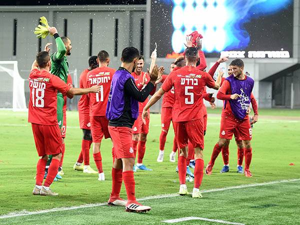 הרבה מחמאות לאשדוד (ברני ארדוב)