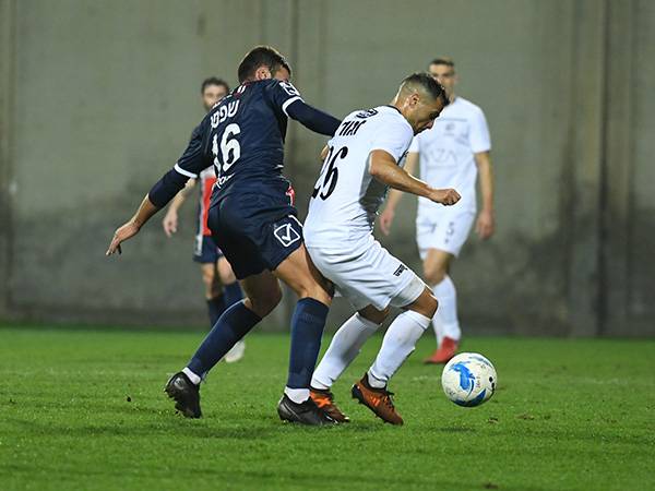 זגורי רשם החמצה ענקית במחצית השנייה (צילום: אנצ'ו גוש, סוכנות ג'יני)