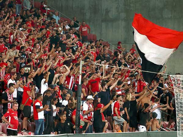 האדומים ינדדו מטרנר (אלן שיבר)