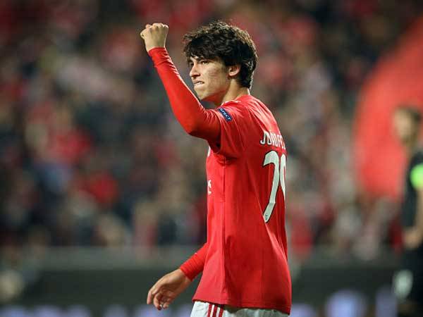 (getty, SOPA Images)