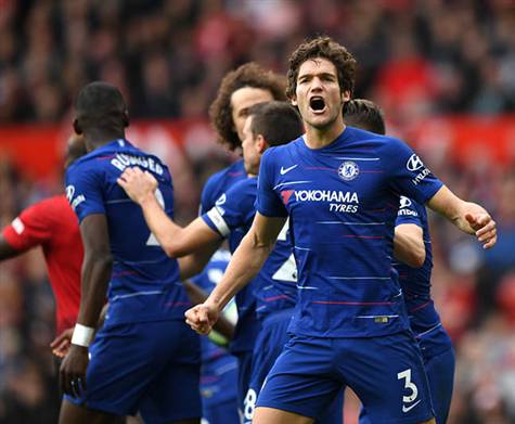 צ`לסי השוותה ל-1:1! רודיגר בעט לשער כדור מכ-30 מטרים, דה חאה הגיב בהשמטה אומללה ומרקוס אלונסו היה במקום כדי לבעוט מזווית קשה לפינה הרחוקה. (Getty)