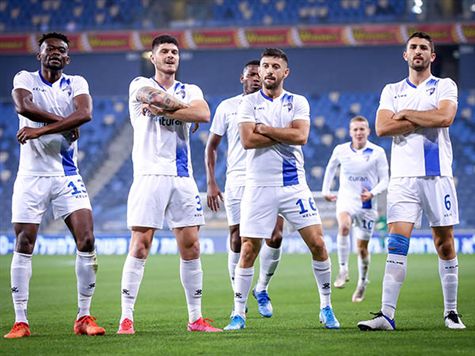 <STRONG>והנה היתרון! (מאור אלקסלסי)</STRONG>