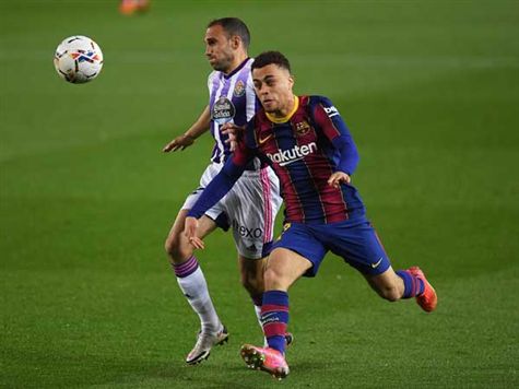 האם ברצלונה תצליח לפרוץ את ההגנה הצפופה&nbsp;של ויאדוליד? (Getty)