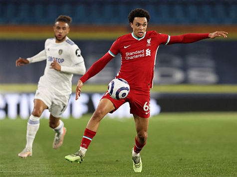 מגיע לאלכסנדר ארנולד הרבה מחמאות. (GETTY)