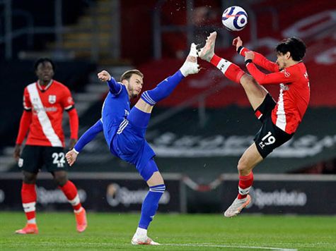 הקדושים מהמקום ה-16 יקוו לחזור לנצח אחרי שלושה מחזורים, כשבשבוע שעבר סיימו ב-1:1 מול לסטר (GETTY)