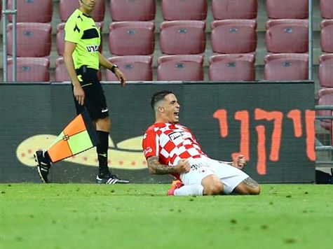 הפורטוגלי חוגג עוד שער. (לירון מולדובן)