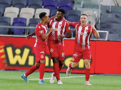 <STRONG>צפו בשוויון של לוסיו >></STRONG>