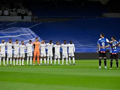<STRONG>השופט הוציא את המשחק לדרך! (Getty)</STRONG>