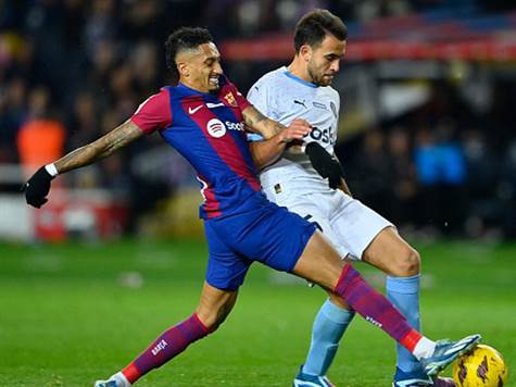 בינתיים ג`ירונה שומרת על&nbsp;היתרון שלה, וגם מצליחה לצאת להתקפות (getty)