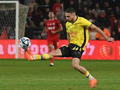 האם מכבי נתניה תצליח להשוות? (צילום: ברני ארדוב)