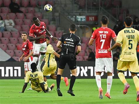 <strong>המשחק יצא לדרך בטרנר! (ברני ארדוב)</strong>