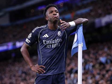 הבחורים של אלברו ארבלואה ייארחו את המשחק הערב בברנבאו, והם באים די מאוכזבים, כשאחרי תקופה מצוינת הם הפסידו במחזור האחרון למירוקה - מה שנתן מכה אנושה לחלום האליפות שלהם בספרד. אבל, בכל הנוגע לליגת האלופות, הבלאנקוס נראים מצוין אחרי שהדיחו את מנצ'סטר סיטי עם 1:5 בסיכום.&nbsp;<strong>צפו בתקציר המשחק האחרון</strong>