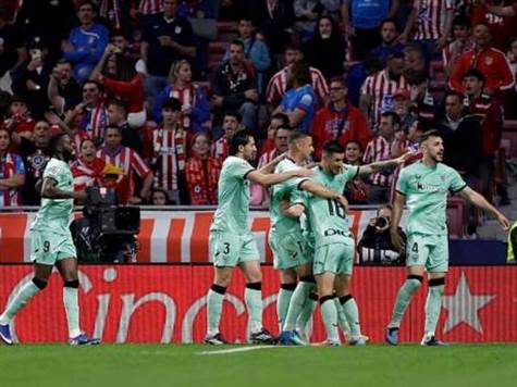 מנגד, אתלטיקו מגיעה להתמודדות אחרי ניצחון 2:3 על בילבאו, שקטע רצף של ארבעה הפסדים. למרות זאת, הקולצ'ונרוס ספגו שבעה הפסדים ב-10 המשחקים האחרונים שלהם, כשבתווך הם הפסידו את הגביע הספרדי לריאל סוסיאדד (GETTY)