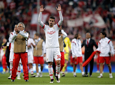 אלמיידה בסיום. בנפיקה יוצאת בתחושה שהיא מסוגלת להפתיע בגומלין (getty)