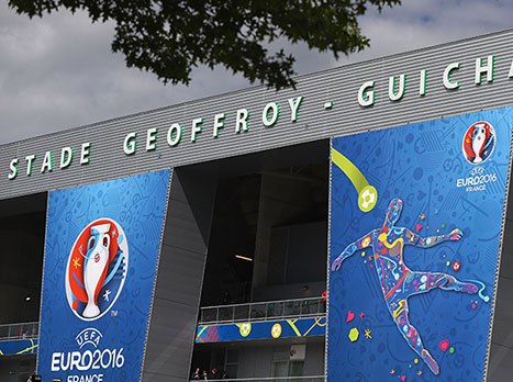 זו הזירה שלנו להערב: סטאד ז`ופרואה-גישאר בסנט אטיין (getty)