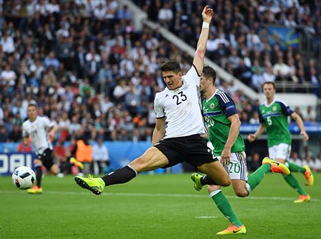 3 דקות תוספת זמן