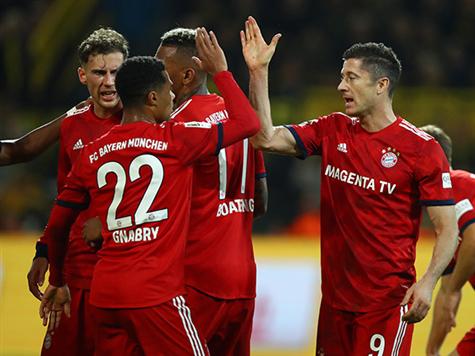 לבנדובסקי!!!! באיירן ביתרון!!!! (Dean Mouhtaropoulos/Getty)