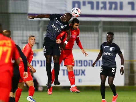 משחק קצבי באשדוד (לירון מולדובן)