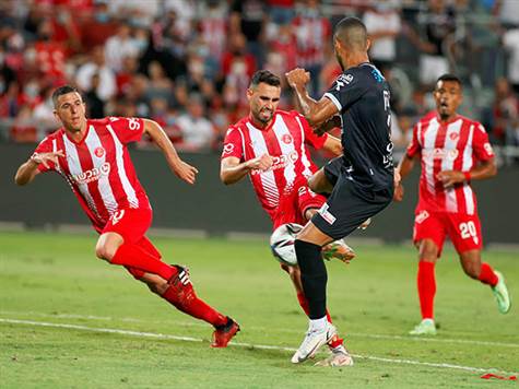 <STRONG>המחצית השנייה יצאה לדרך. (אלן שיבר)</STRONG>