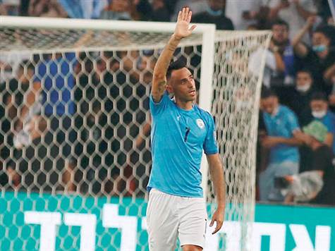 <STRONG>היתרון של ישראל! ה-33 בנבחרת של זהבי!!! (אלן שיבר)</STRONG>