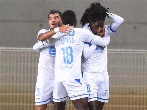 ריינה השוותה ל-1:1! (ברני ארדוב)