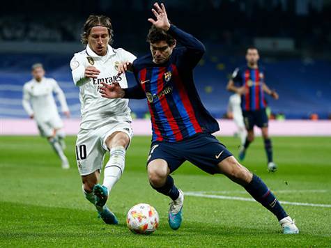 ברצלונה מחזיקה בכדור ב-40 אחוז מהזמן בלבד, נתון פסיכי ביחס אליה