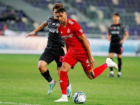 <STRONG>וזה השני של האורחת!</STRONG>