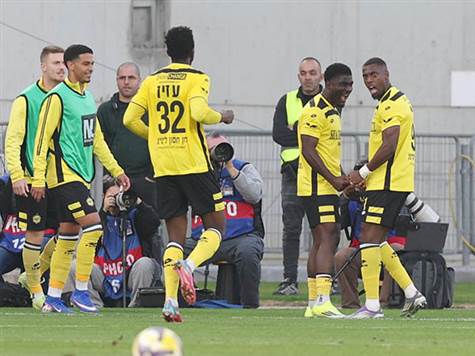 <strong>סיום בנתניה. היהלומים מנצחים 1:4 את מכבי חיפה, במשחק גדול של טבארש שסיים עם צמד ובישול (אלן שיבר)</strong>