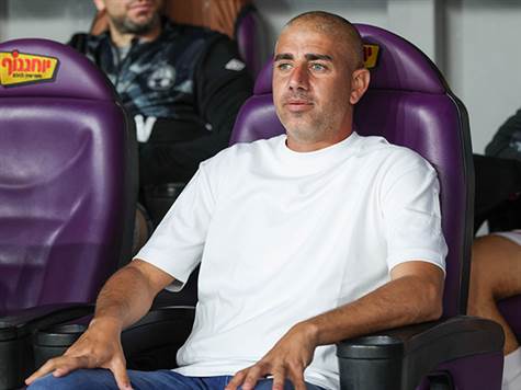 קוז'וך, שצבר חמישה צהובים, לא על הספסל של הפועל באר שבע ומי שתופס את מקומו הוא עוזרו בן בנימין. (אלן שיבר)