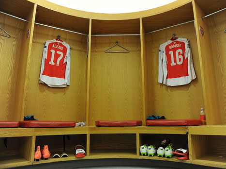 אז עכשיו כשההרכבים הרשמיים לפניכם: תנו לנו את ההימורים שלכם! <STRONG>תוצאה, כובשים, הכל, יאללה, טקבקו!!!</STRONG>