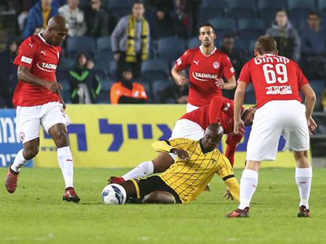 8 דקות של טירוף מוחלט בטדי (אלן שיבר)